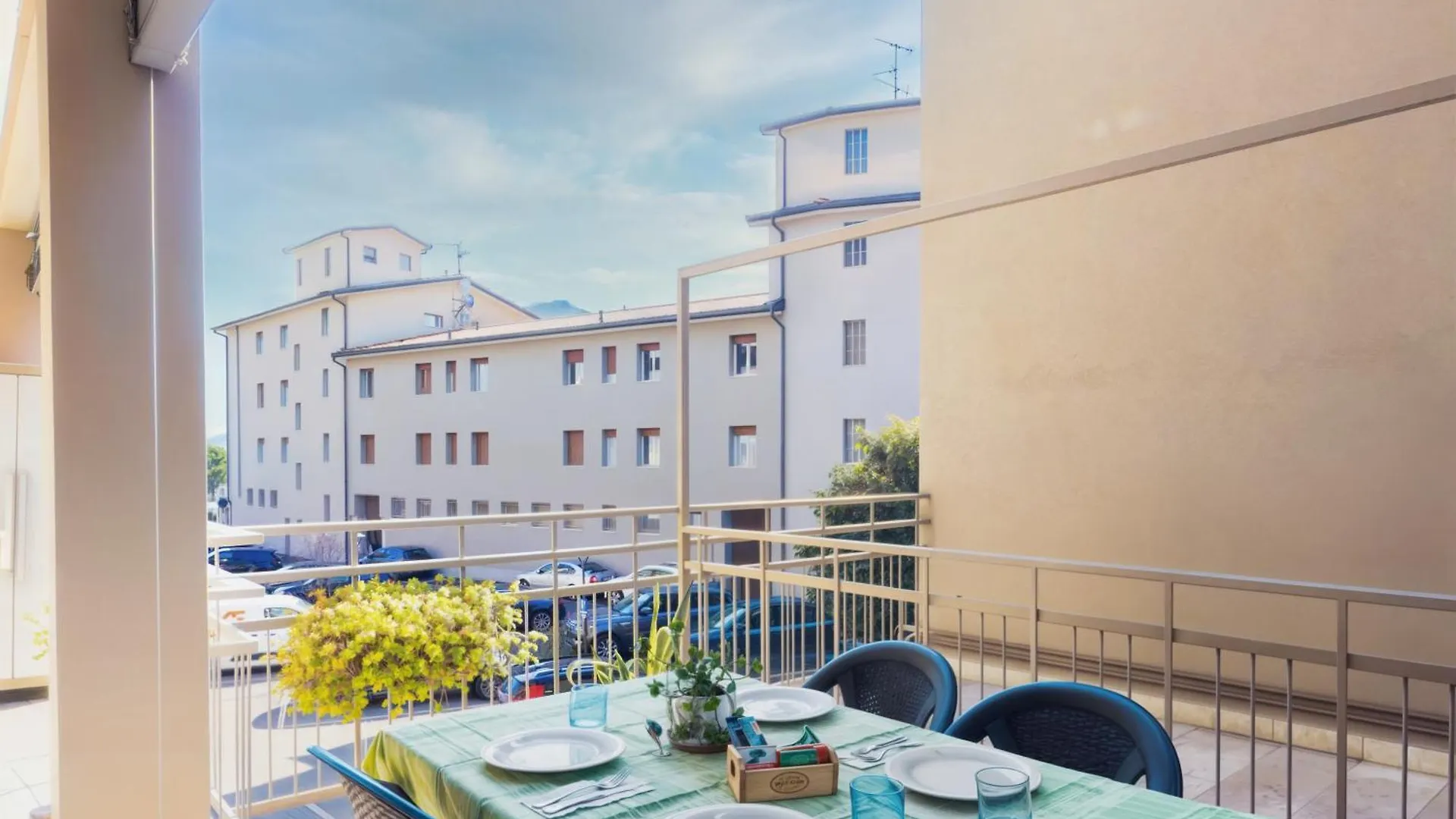 Апартаменты Lake View 20 - Free Wi-Fi - Just 50 Meters From The Lake